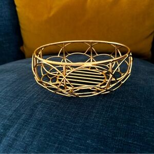 Gold wire  decorative small basket   6” diameter x 2” tall